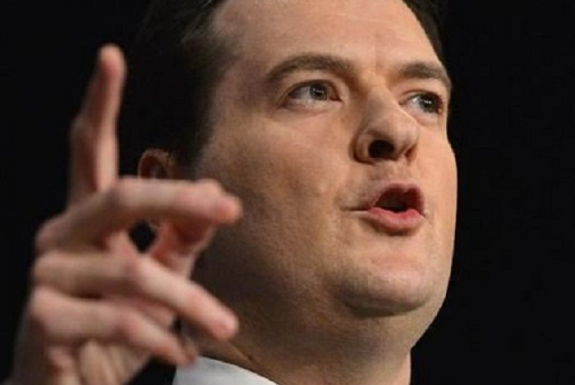 Britain's Chancellor of the Exchequer, George Osborne, delivers his keynote speech at the Conservative Party's annual conference, in Birmingham, central England October 8, 2012.   