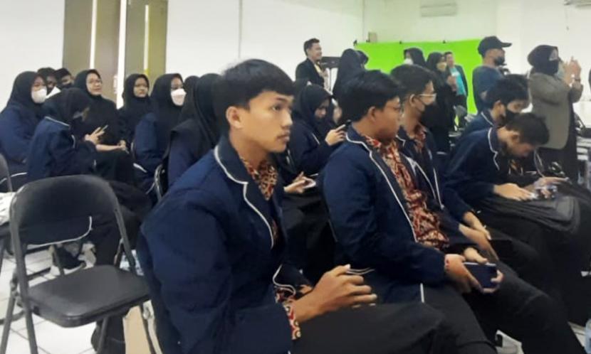 BSI Digination diharapkan bisa mencetak talenta-talenta digital di kalangan siswa.