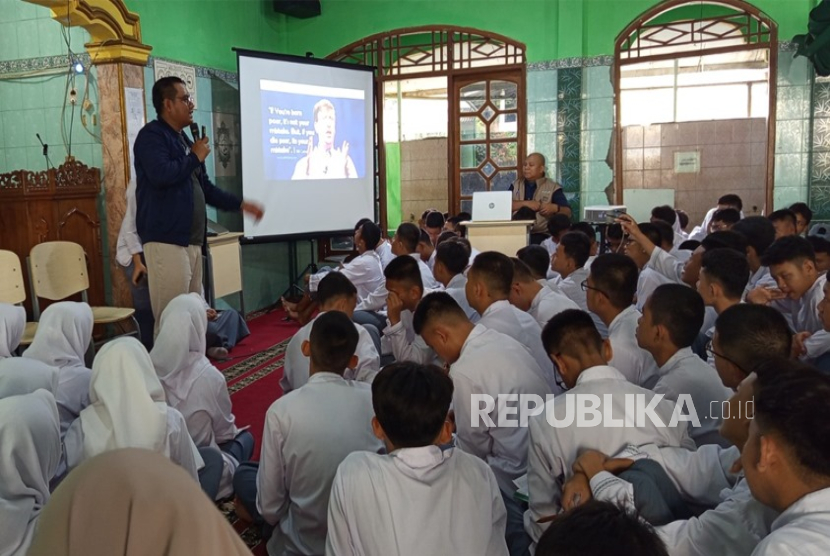 BSI Entrepreneur Center (BEC)  mendukung Seminar Proyek Penguatan Profil Pelajar Pancasila (P5) di SMAN 1 Babelan, yang digelar pada Jumat (7/2/2025).