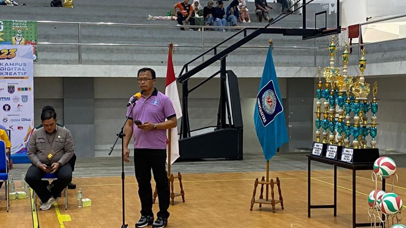BSI Flash 2023 Sport Competition hari kedua, Selasa (9/5/2023) dengan mempertandingkan cabang olahraga (cabor) voli dan digelar di GOR Kota Depok, Grand Depok City, Jawa Barat.