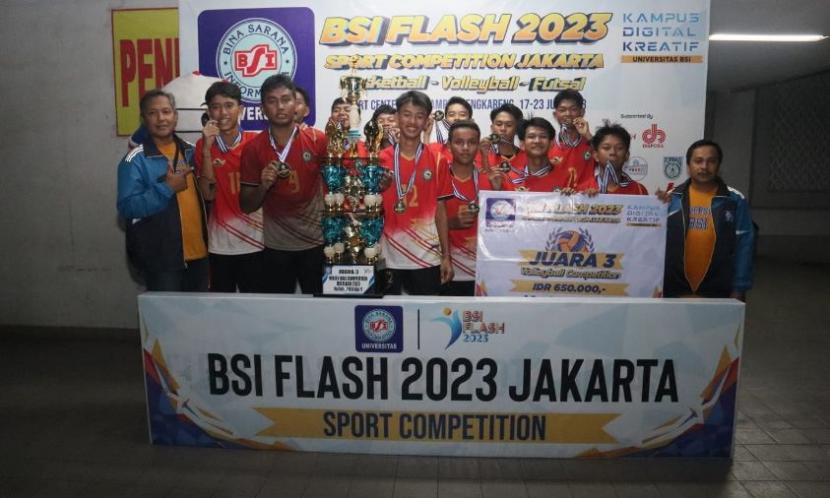 BSI FLASH ini terlaksana dengan menjunjung sportivitas tinggi, di Sport Center Universitas BSI Kampus Cengkareng, Jalan Kamal Raya, Cengkareng, Jakarta Barat. 