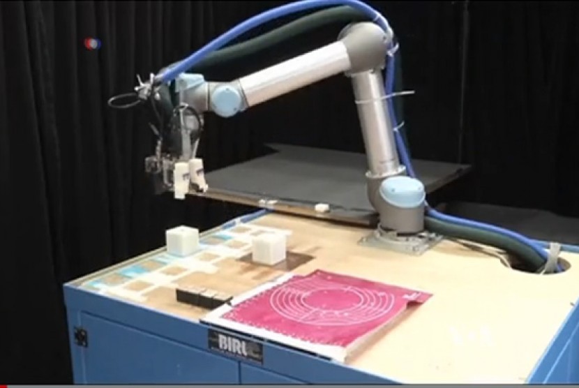 bu robot, hasil karya para ilmuwan University of Cambridge, Inggris.