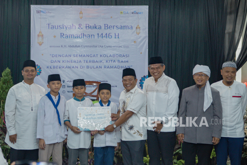 Buka Puasa Bersama dihadiri KH Abdullah Gymnastiar atau Aa Gym di Jakarta, belum lama ini.