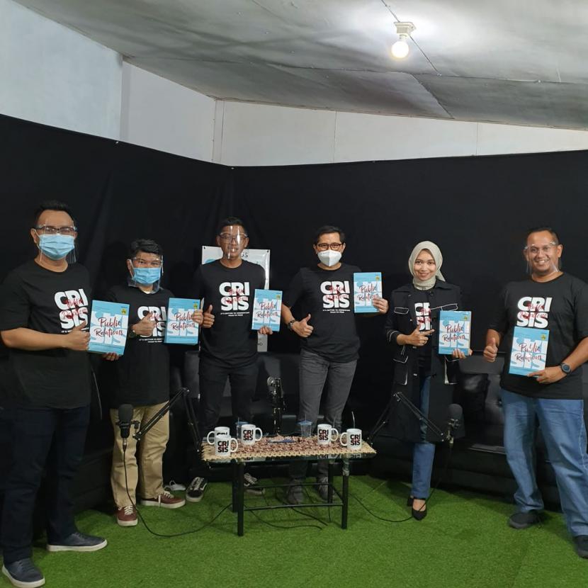 Buku berjudul Crisis Public Relations  diluncurkan pada Kamis (10/12).