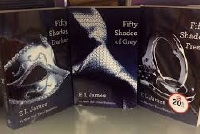Buku Fifty Shades of Grey