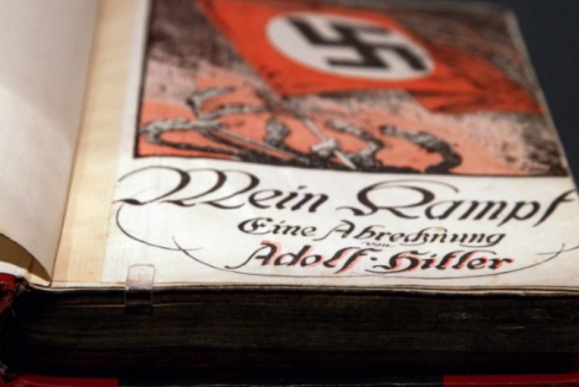 Buku Mein Kampf 