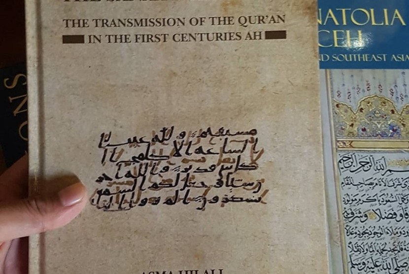 Buku The Sanaa Palimpsest: the Transmission of the Qur'an in the First Centuries