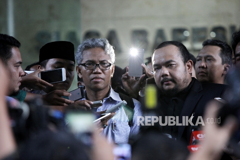 Buni Yani didampingi kuasa hukumnya Aldwian Rahadian 