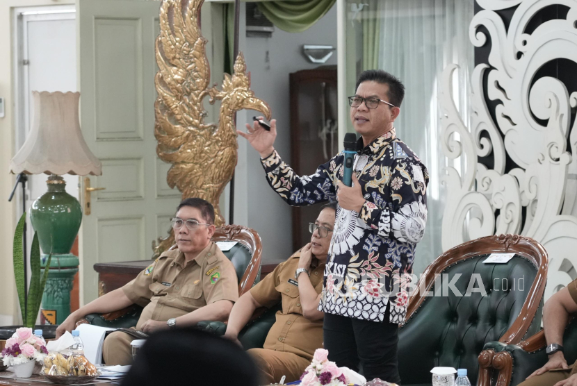 Surat Edaran Dikeluarkan, Bupati Dadang Ingatkan Warga Bandung Soal Cuaca Ekstrem