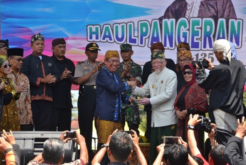 Bupati Eka Buka Haul Pangeran Sugih Ke-135