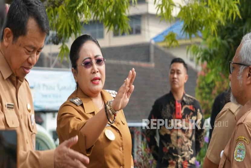 Bupati Gunungkidul, Endah Subekti Kuntariningsih.