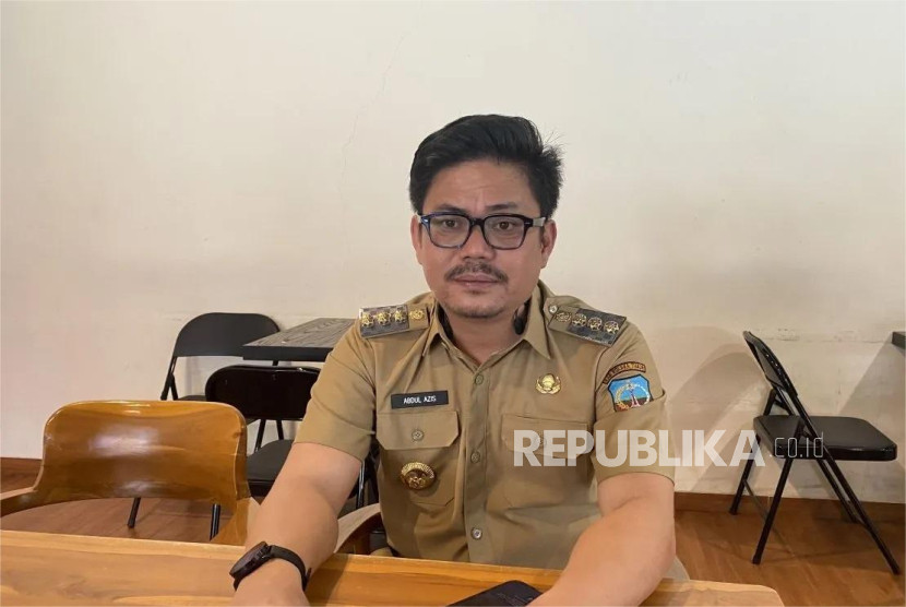 Bupati Kolaka Timur Abdul Azis.