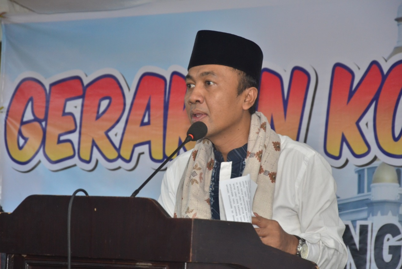 Bupati Lombok Barat, H  Fauzan Khalid SAg, MSi.