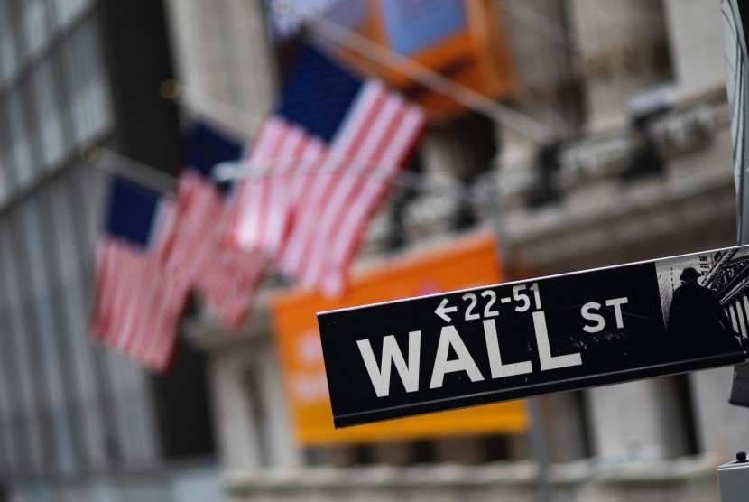Bursa Efek New York, Wall Street. Ekuitas Asia ikut tergelincir pada perdagangan Rabu (10/6) setelah sebagian besar saham Amerika Serikat (AS) tumbang.
