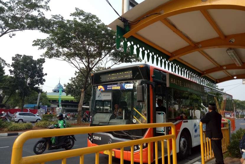 Bus gratis untuk berkeliling GBK selama Asian Games 2018.