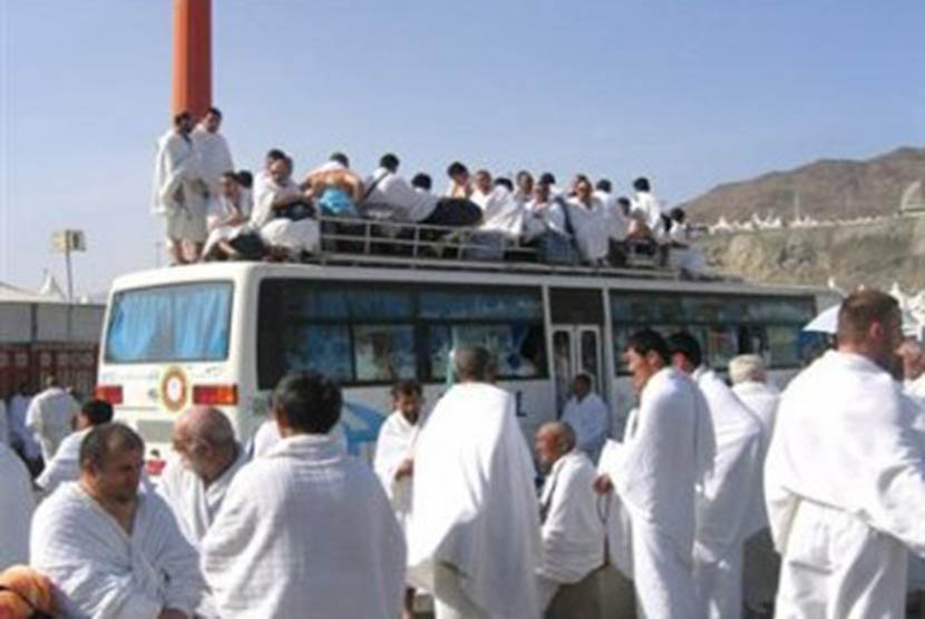 Bus haji dilayani sopir dari Mesir