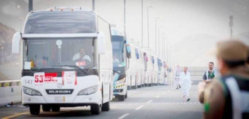 Bus yang mengangkut jamaah haji di Arab Saudi.