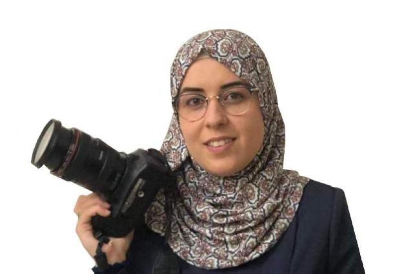Bushra Jamal Al-Thaweel adalah wartawan lepas yang gigih membela Palestina.