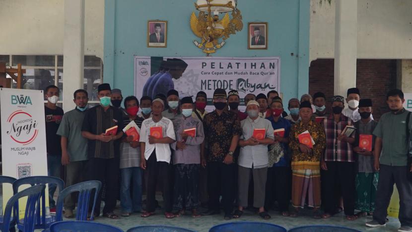 BWA bekerja  sama dengan Galena dan IOF menggelar pelatihan membaca Alquran Metode Abyan  dan mendistribusikan Alquran wakaf di wilayah Jawa Timur.