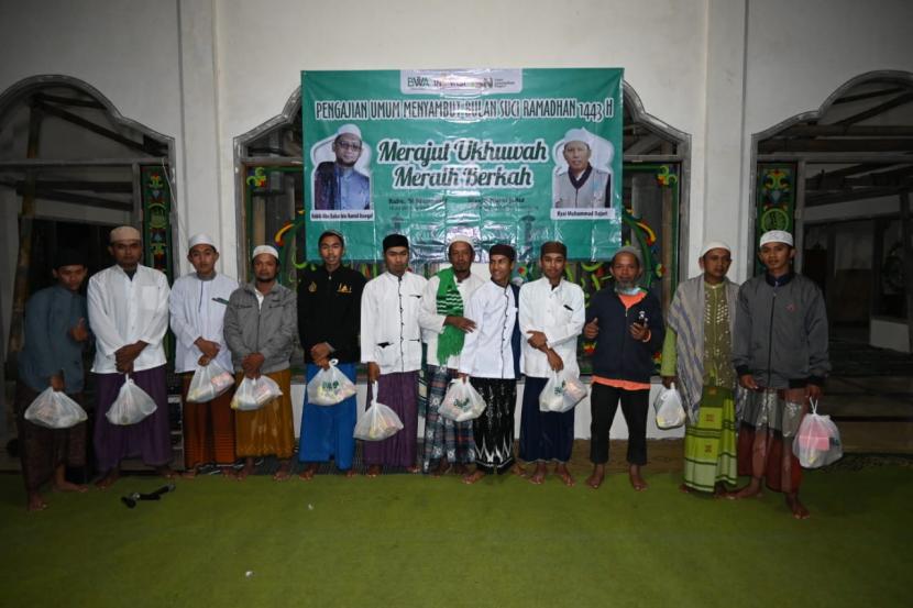 BWA dan relawan Islam Selamatkan Negeri (ISN) membersamai penyintas erupsi Semeru di Desa Supiturang, Kabupaten Lumajang  melalui kegiatan tabligh akbar dan pembagian sembako pada akhir Maret 2022.