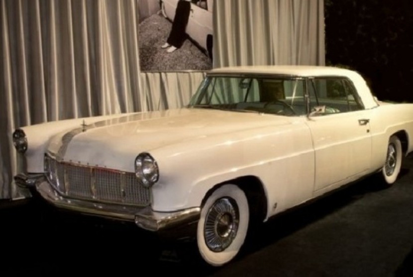 Cadillac Elvis Presley 