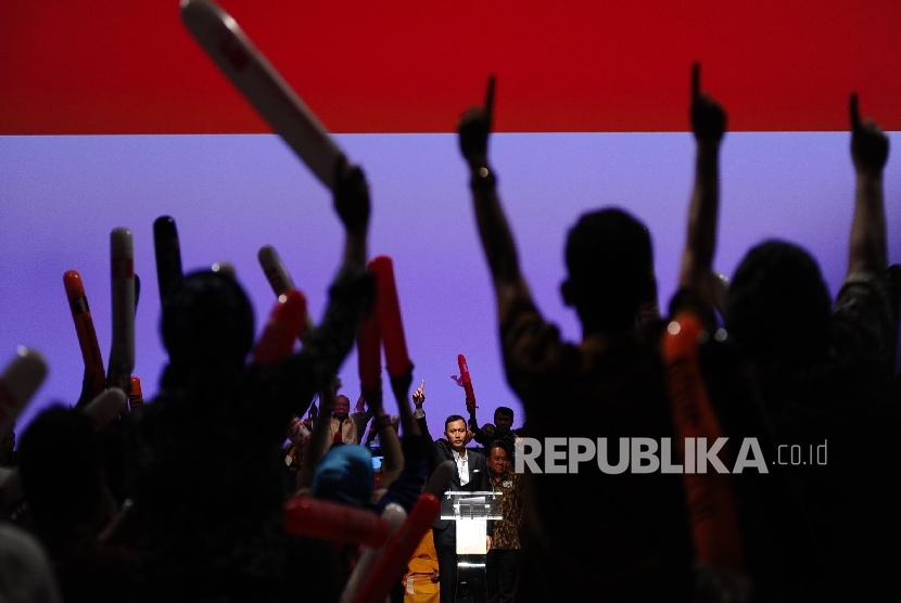 Cagub Agus Harimurti Yudhoyono menyampaikan pidato politik didepan pendukung, Jakarta, Ahad (30\10). Dalam kesempatan tersebut AHY menyampaikan Visi misi dan 10 program kerja. 