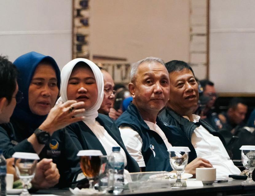 Caleg DPR RI Dapil Kota Depok dan Kota Bekasi, Idris Sandiya.