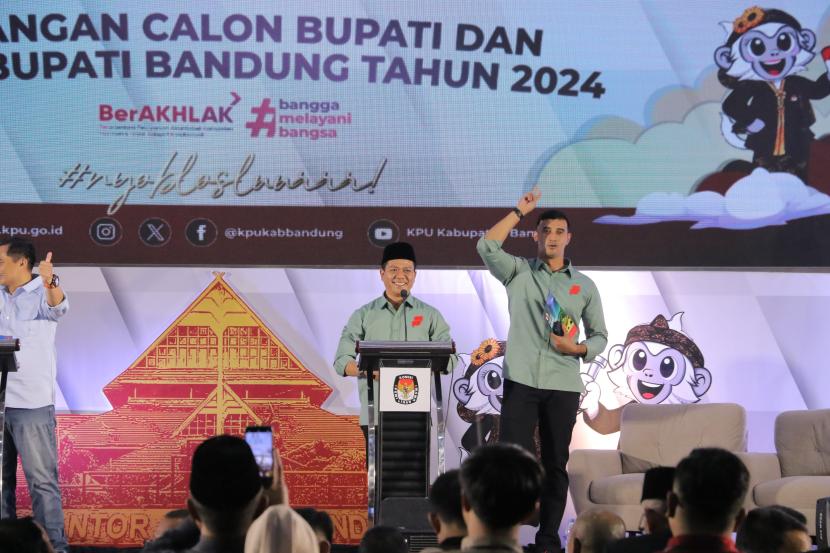 Calon Bupati dan Wakil Bupati Bandung, Dr Dadang Supriatna-Ali Syakieb dinilai unggul jauh dalam debat perdana Pilkada Kabupaten Bandung 2024