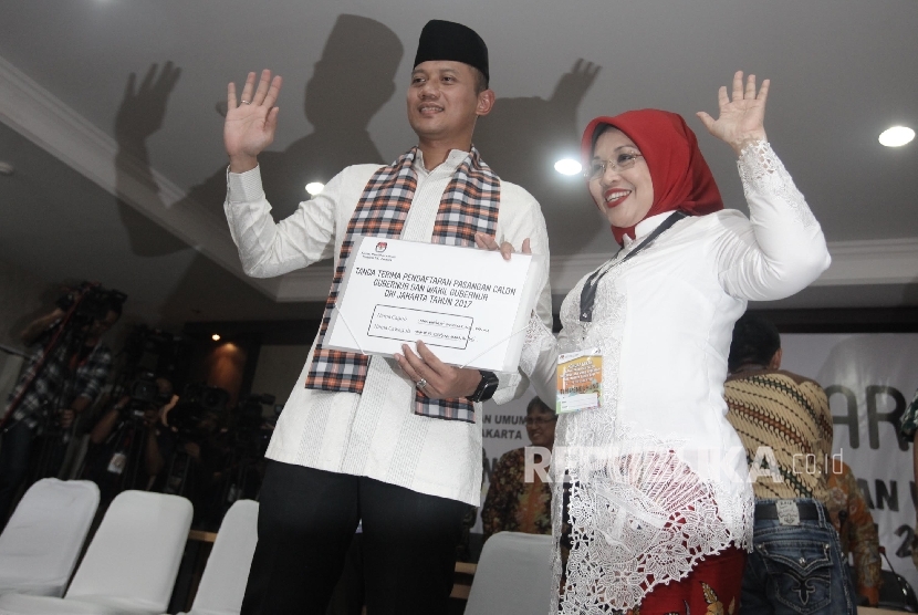 Calon Gubernur DKI Agus Harimurti Yudhoyono dan Cawagub Sylviana Murni 