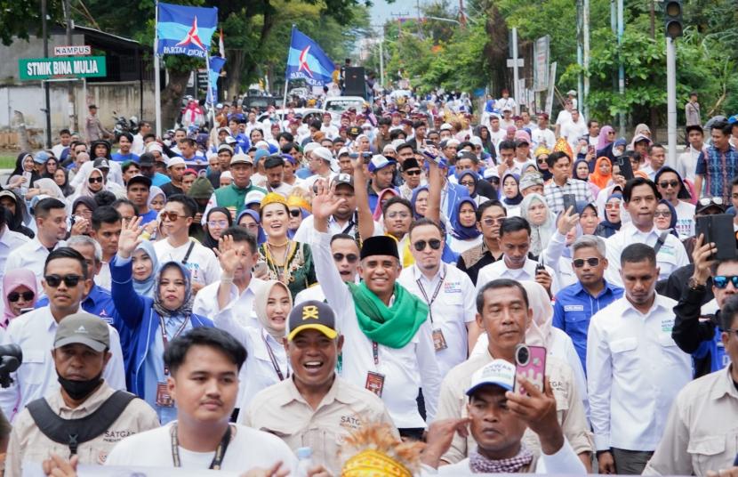 Calon gubernur Sulteng, Anwar Hafid (serban hjiau_