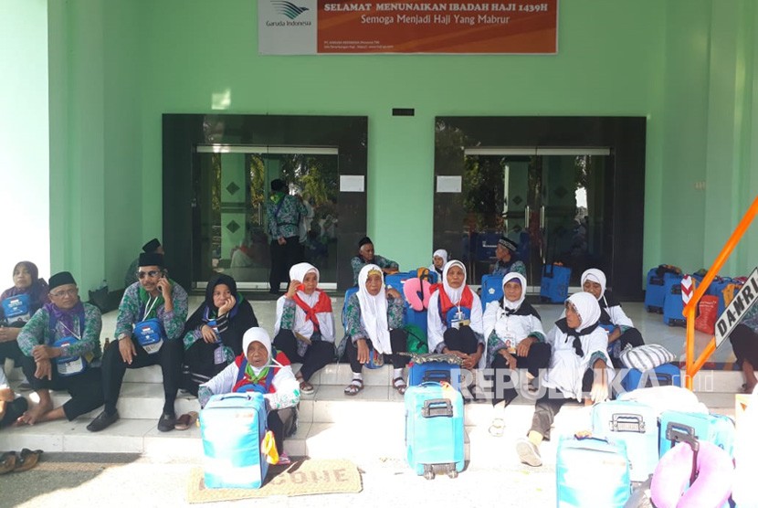 Ilustrasi. Calon jamaah haji Nusa Tenggara Barat (NTB) kloter pertama di Asrama Haji NTB. Jamaah Haji NTB Tertua Berusia 102 Tahun dan Termuda 18 Tahun