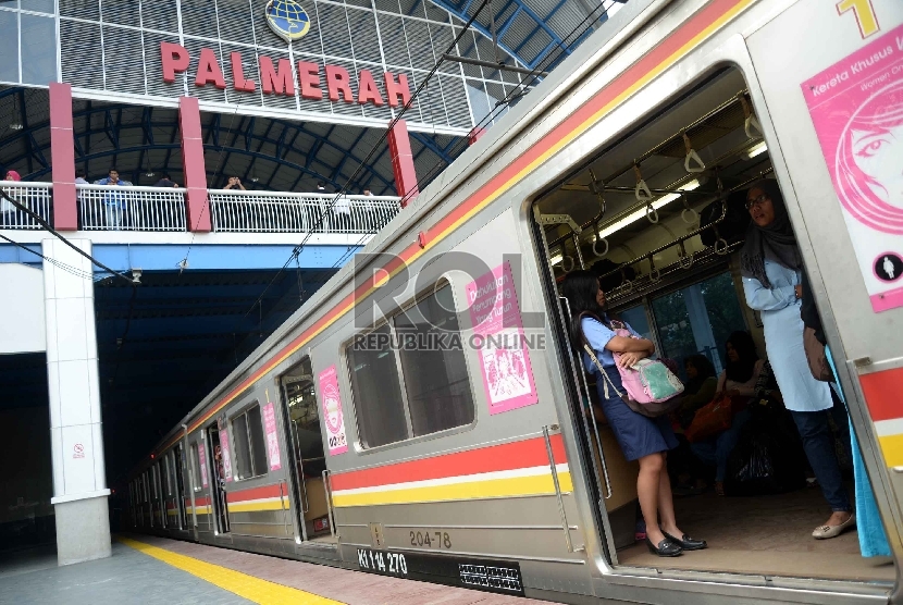 Stasiun KA Palmerah, Jakarta Barat.