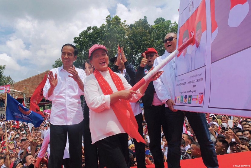 Calon presiden (capres) Joko Widodo melakukan rangkaian kampanye di Jawa Tengah pada Kamis, (4/4).