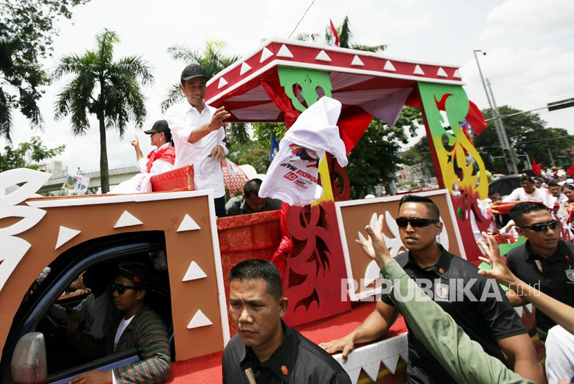 Calon Presiden nomor urut 1 Joko Widodo menggelar kampanye terbuka di Palembang, Sumatera Selatan, Selasa (2/4).