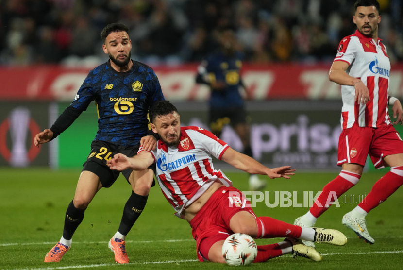 Calvin Verdonk Jadi Starter, Lille Tumbang di Markas Red Star