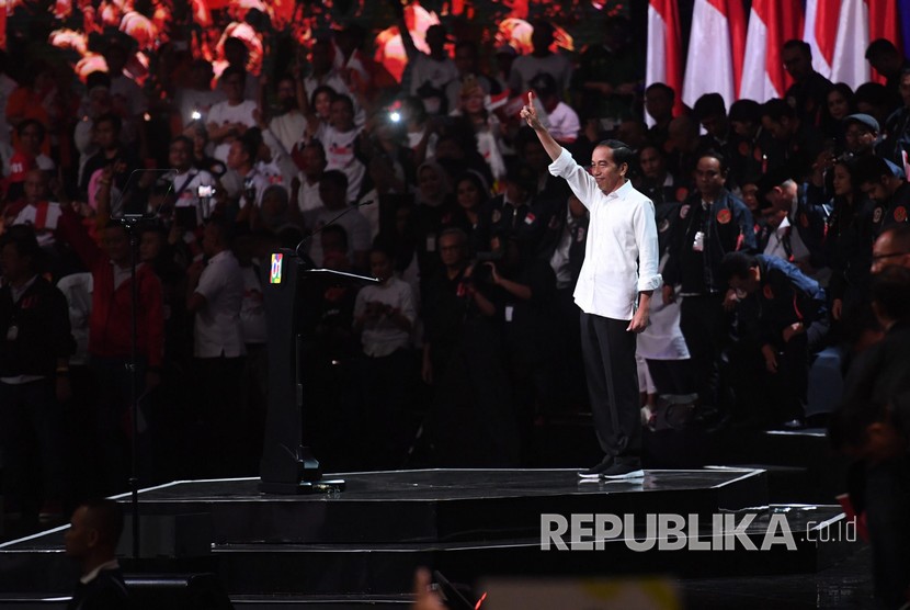 Capres nomor urut 01 Joko Widodo menghadiri acara Konvensi Rakyat di Sentul, Bogor, Jawa Barat, Ahad (24/2/2019).