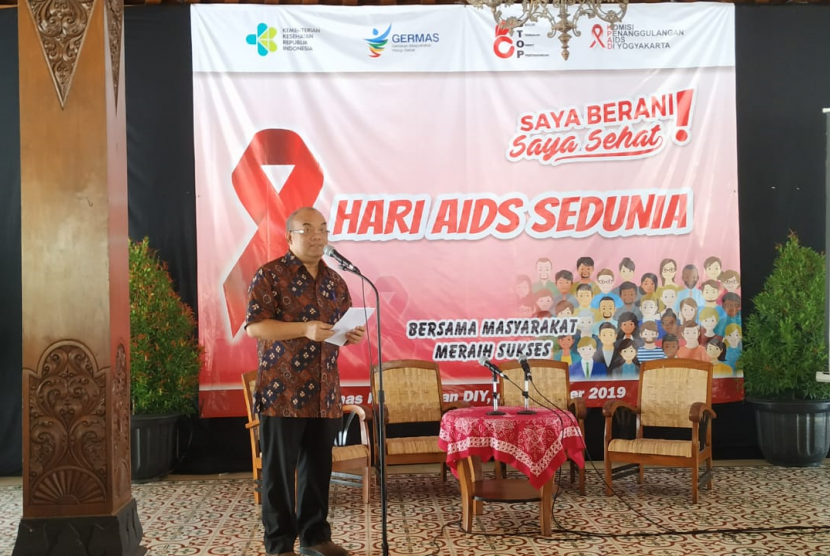 Caption : Wakil Gubernur DIY, KGPAA Paku Alam X saat menyampaikan sambutan dalam acara Peringatan Hari AIDS 2019 di Pendopo Dinas Kebudayaan DIY, Yogyakarta, Rabu (4/12). . 