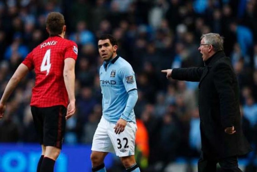 Carlos Tevez ketika memperkuat Manchester City.