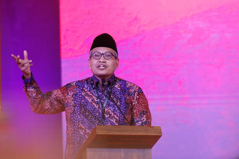 Cendekiawan Muslim Indonesia yang juga Ketua Lakpesdam Pengurus Besar Nahdlatul Ulama (PBNU) KH Ulil Abshar Abdallah.
