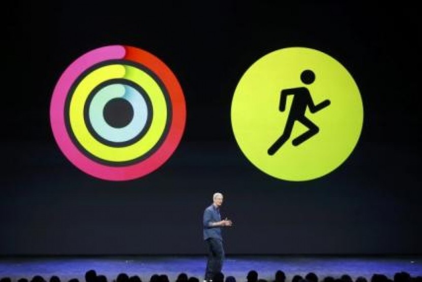 CEO Apple Tim Cook membahas tentang Activity Apps saat peluncuran Apple watch beberapa hari lalu.