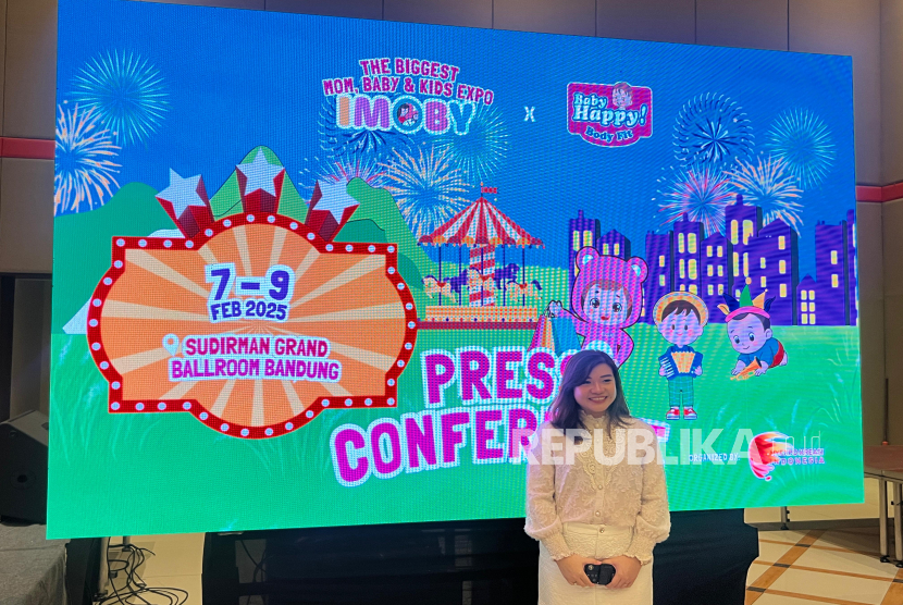 CEO PT Myexpo Kreasi Indonesia Karen Vernia saat konferensi pers soal pameran terbesar se-Jawa Barat, Indonesia Mom, Baby & Kids (IMOBY) 2025