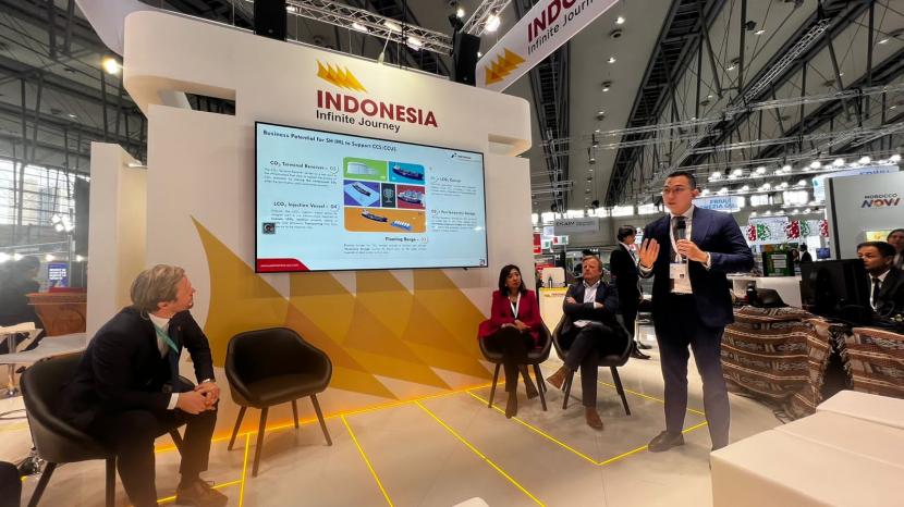 CEO PT Pertamina International Shipping (PIS) Yoki Firnandi memaparkan sejumlah strategi dan kesiapan perusahaan untuk dekarbonisasi di Indonesia.