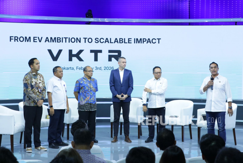 CEO VKTR Ardiansyah Bakrie berbicara di hadapan audiens