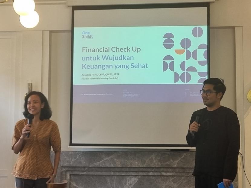 Certified Financial Planner OneShildt Agustina Fitria dalam Kelas Finansial Jenius: “Financial Check-Up untuk Wujudkan Keuangan yang Lebih Sehat”  di Jakarta, Kamis (21/12/2023).