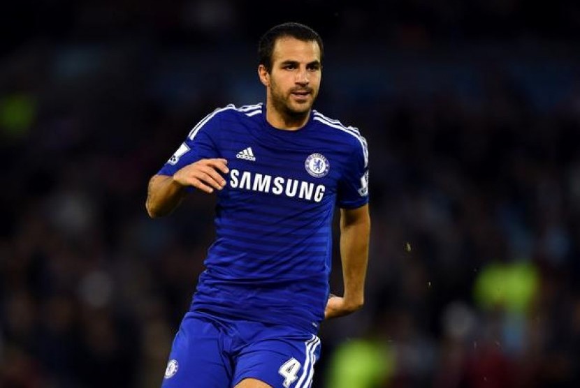 Cesc Fabregas menjadi bintang laga melawan Burnley.