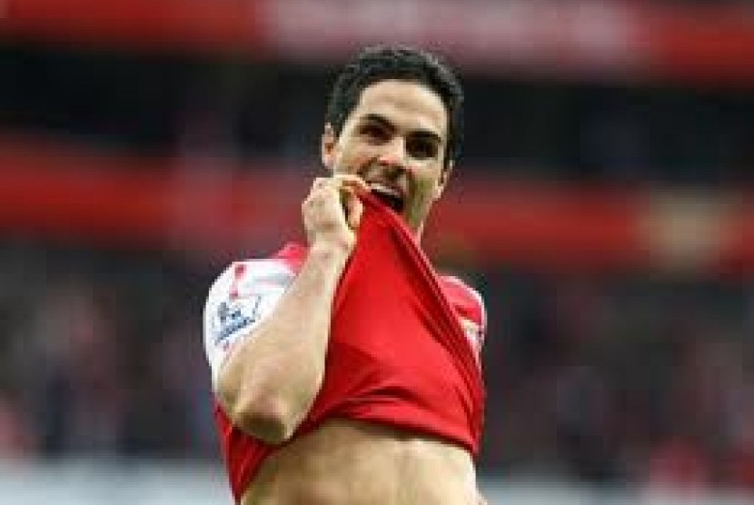 Cetak Gol Tunggal. Gelandang Arsenal Mikel Arteta menjadi mimpi buruk City usai mencetak gol untuk kemenangan Arsenal dalam lanjutan Liga Primer Inggris, Minggu (8/4) malam WIB.