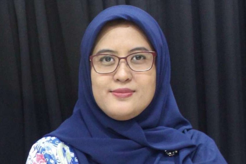 Hanny Nurlatifah, Direktur Eksekutif CHCS