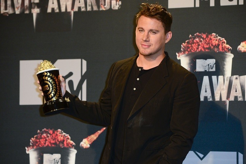Channing Tatum saat menerima penghargaan MTV Movie Awards 2014