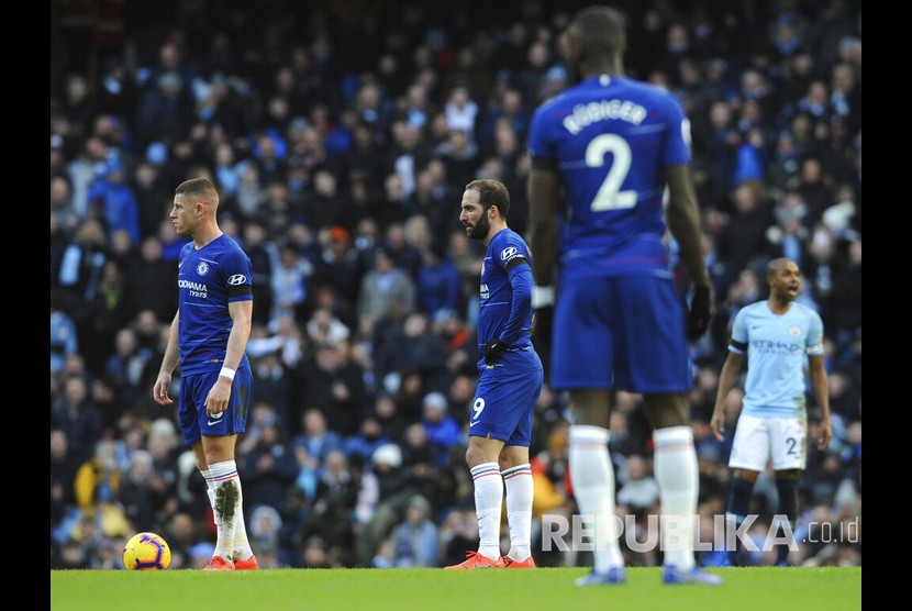  Chelsea dibantai Manchester City dengan skor 0-6 dalam laga pekan ke-27 Liga Primer Inggris di Stadion Etihad yang berakhir Senin (11/2) dini hari WIB. 