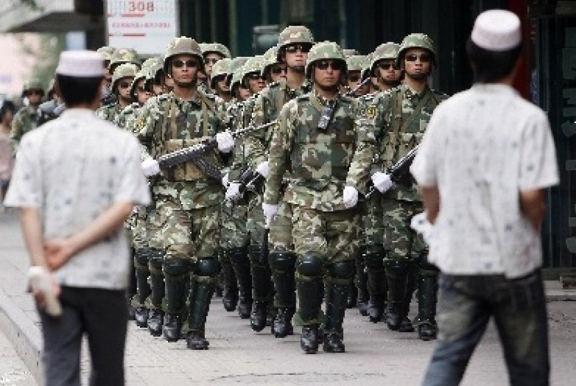 Chinese army in Urumqi (file photo)